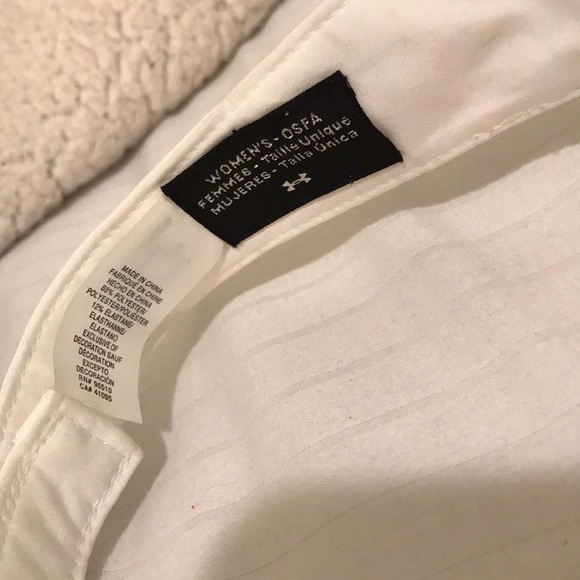 Hat - Picture 2 of 3